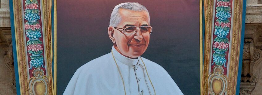 LA  CLARIVIDENCIA DEL  PAPA  DE  LA  SONRISA